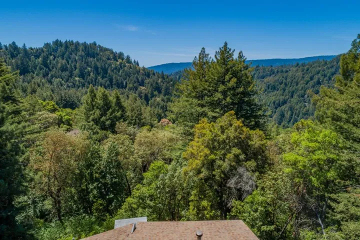12040 Madrone Avenue, Felton, California 95018