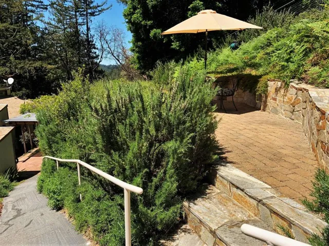 12040 Madrone Avenue, Felton, California 95018