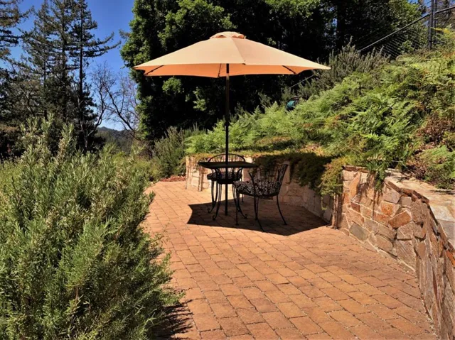 12040 Madrone Avenue, Felton, California 95018