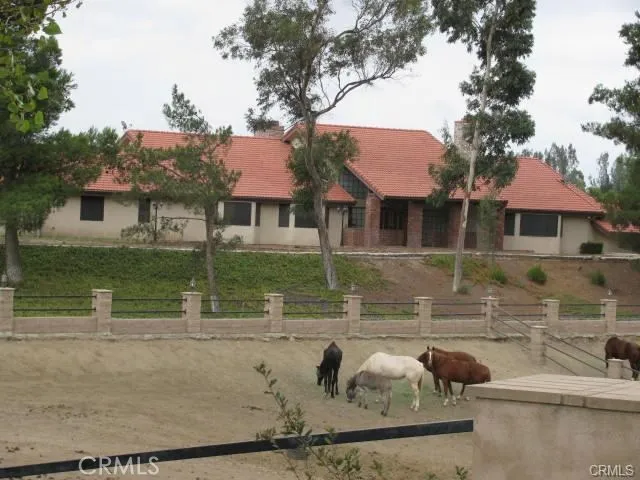 42880 Brown Street, Murrieta, California 92562