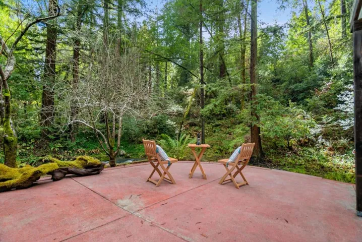 10135 Love Creek Road, Ben Lomond, California 95005