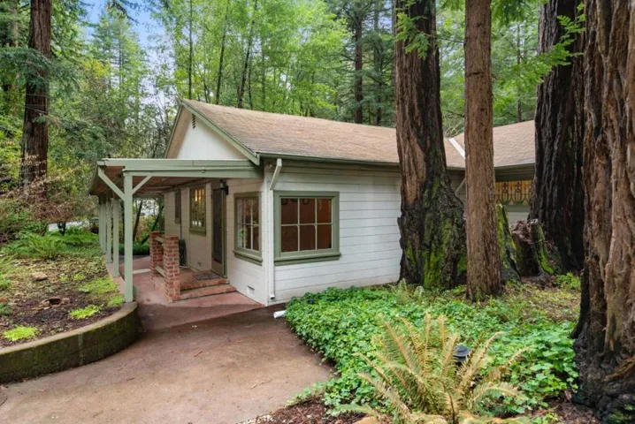 10135 Love Creek Road, Ben Lomond, California 95005