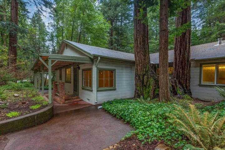 10135 Love Creek Road, Ben Lomond, California 95005