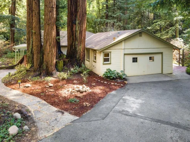 10135 Love Creek Road, Ben Lomond, California 95005