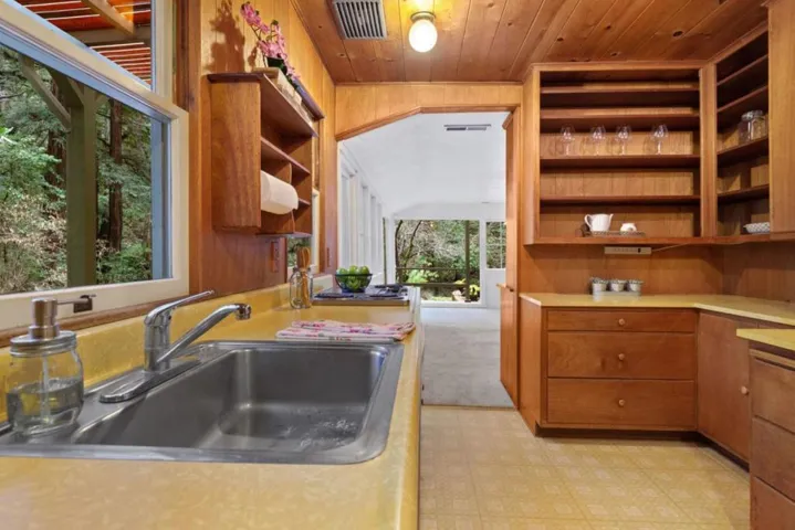 10135 Love Creek Road, Ben Lomond, California 95005