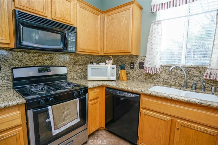 25035 Penang Drive, Hemet, California 92544