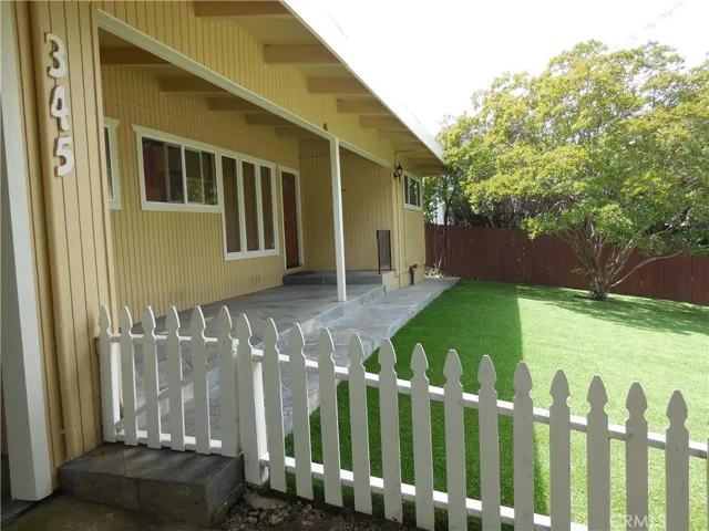 345 Fairview Way, Lakeport, California 95453