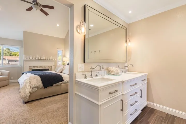 357 W Rincon Avenue A, Campbell, California 95008