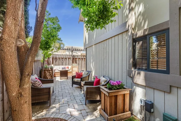 357 W Rincon Avenue A, Campbell, California 95008