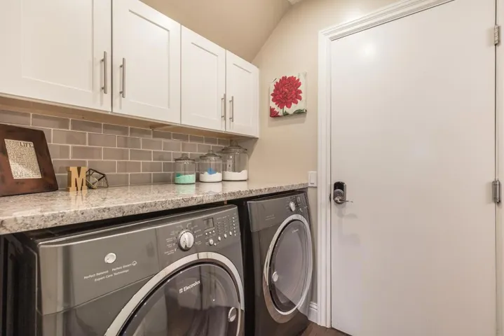 357 W Rincon Avenue A, Campbell, California 95008
