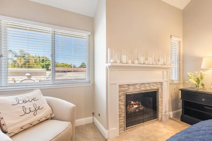 357 W Rincon Avenue A, Campbell, California 95008
