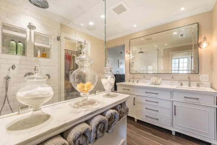 357 W Rincon Avenue A, Campbell, California 95008