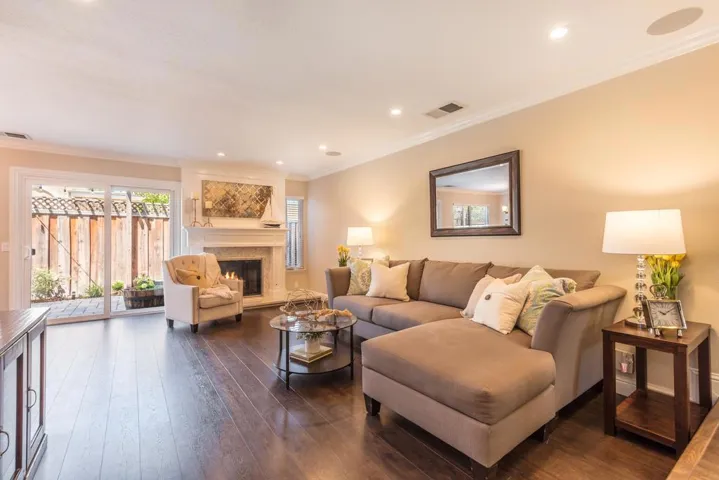 357 W Rincon Avenue A, Campbell, California 95008
