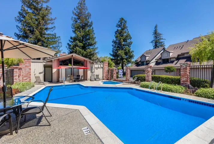 357 W Rincon Avenue A, Campbell, California 95008