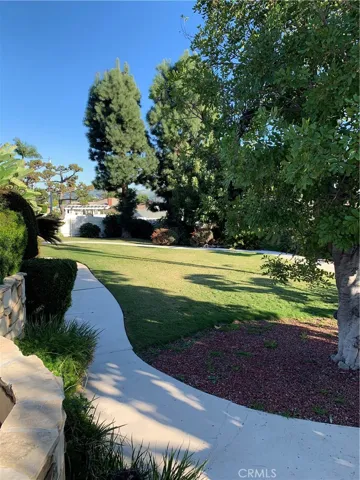 101 W Los Amigos Avenue, Montebello, California 90640