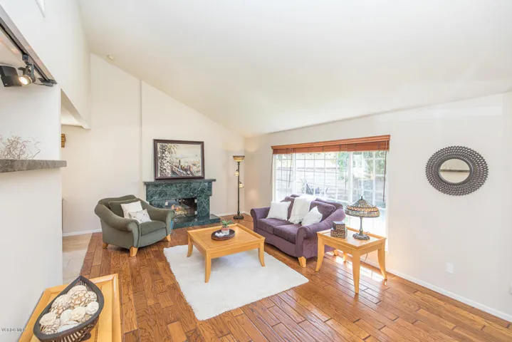 3787 Stanton Ct Simi Valley CA-large-015
