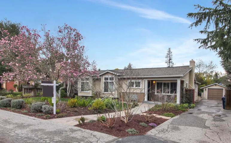 930 Seena Avenue, Los Altos, California 94024