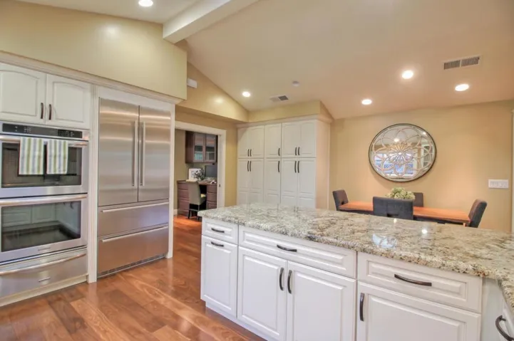 930 Seena Avenue, Los Altos, California 94024