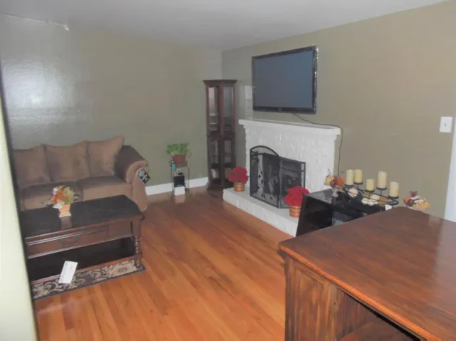317 Navajo Drive, Salinas, California 93906