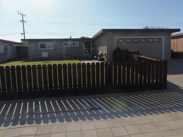 317 Navajo Drive, Salinas, California 93906