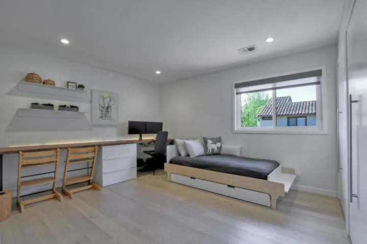 1674 Belleville Way, Sunnyvale, California 94087