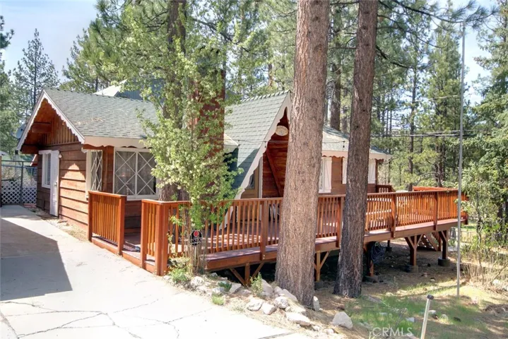 500 W Rainbow Boulevard, Big Bear, California 92314