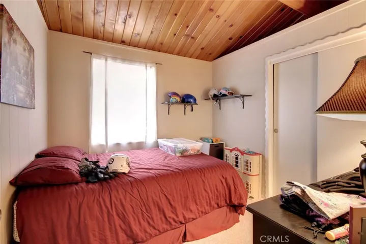 500 W Rainbow Boulevard, Big Bear, California 92314