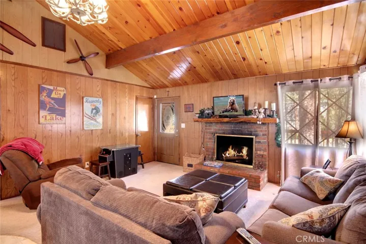 500 W Rainbow Boulevard, Big Bear, California 92314