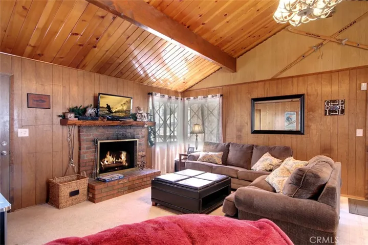 500 W Rainbow Boulevard, Big Bear, California 92314
