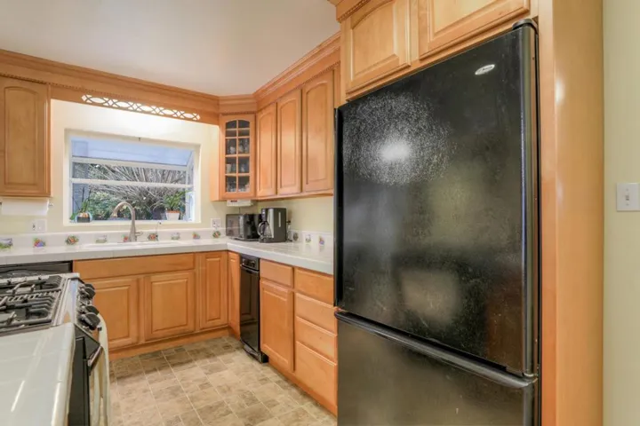 1445 Pomeroy Avenue, Santa Clara, California 95051