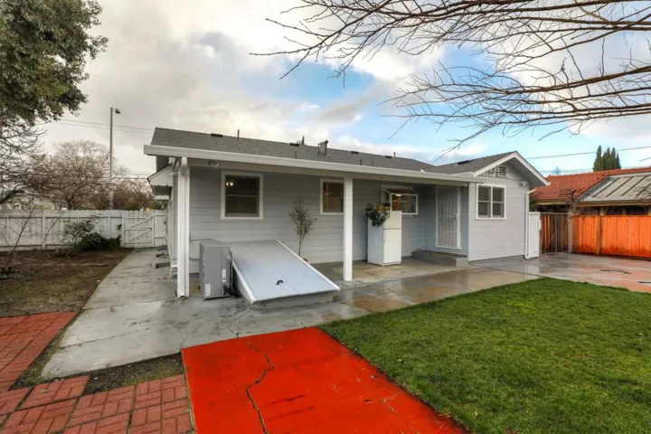 1445 Pomeroy Avenue, Santa Clara, California 95051