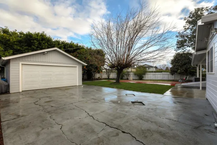 1445 Pomeroy Avenue, Santa Clara, California 95051