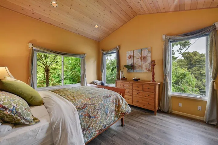 456 Loma Prieta Drive, Aptos, California 95003