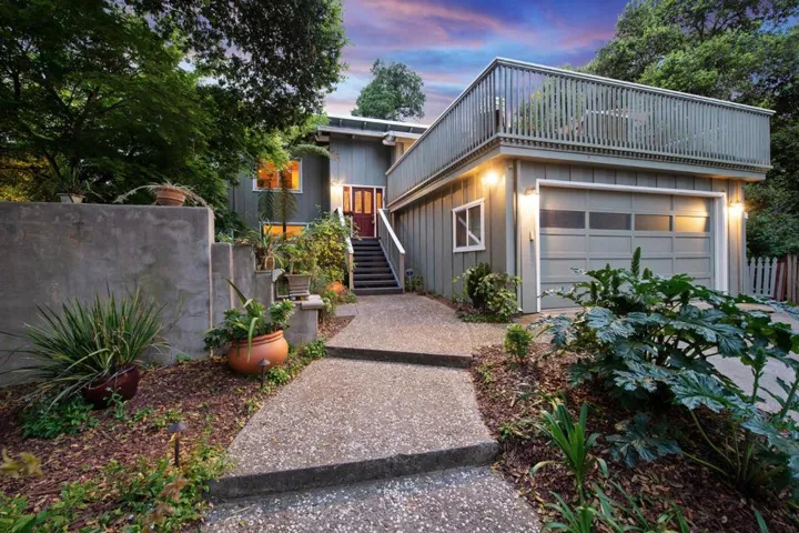 456 Loma Prieta Drive, Aptos, California 95003