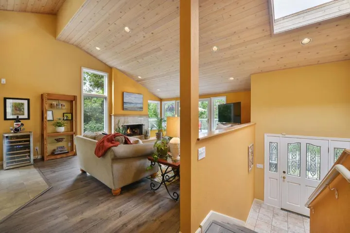 456 Loma Prieta Drive, Aptos, California 95003