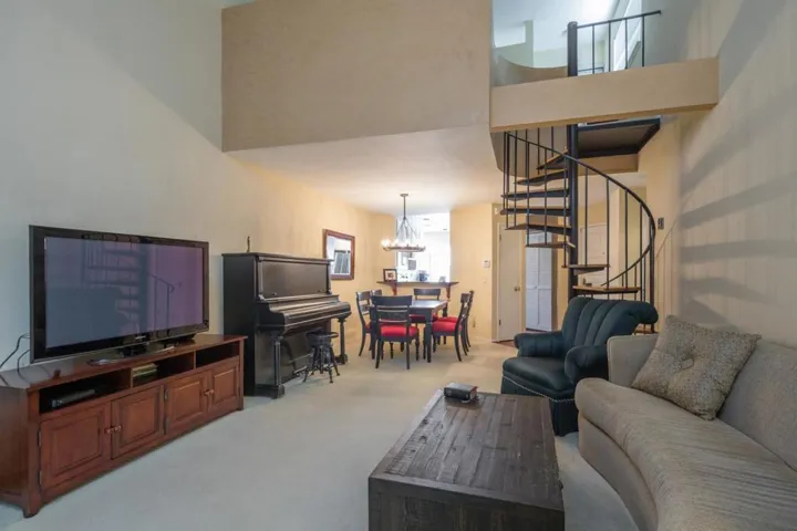 201 Shorebird Circle 201, Redwood City, California 94065