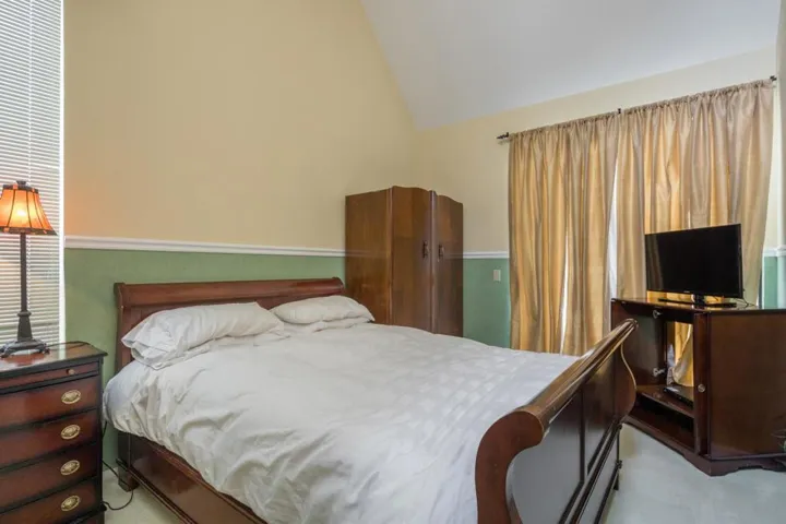 201 Shorebird Circle 201, Redwood City, California 94065