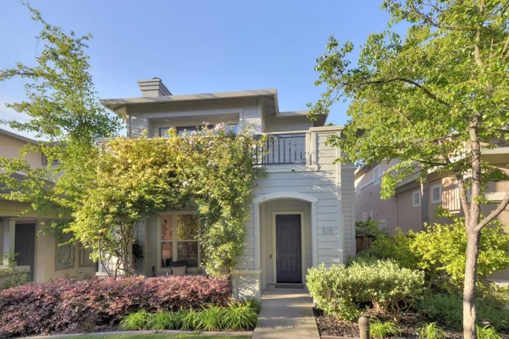 515 Front Lane, Mountain View, California 94041