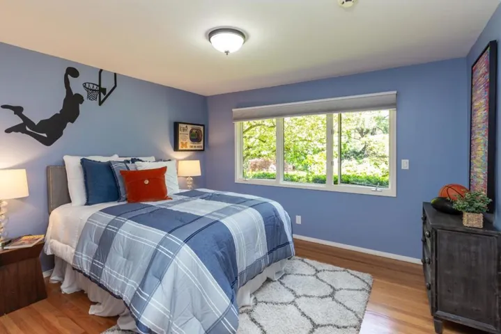 23480 Ravensbury Avenue, Los Altos Hills, California 94024