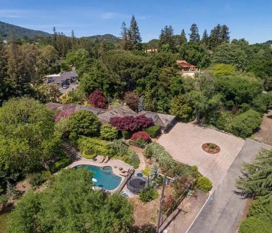 23480 Ravensbury Avenue, Los Altos Hills, California 94024