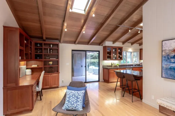 23480 Ravensbury Avenue, Los Altos Hills, California 94024