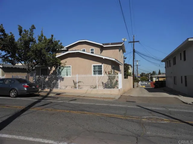 3258 North Park Way, San Diego, California 92104