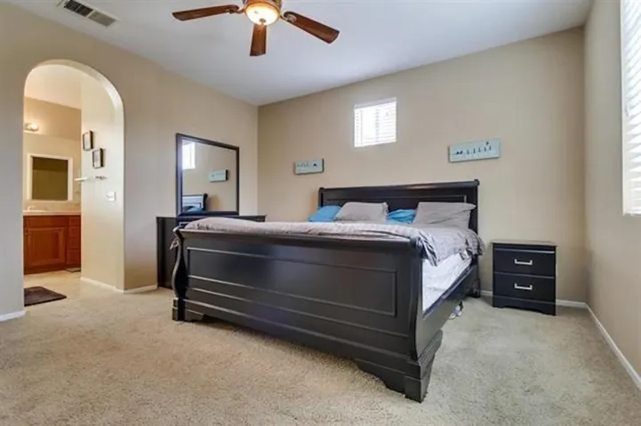 912 Mira Lago Way, San Marcos, California 92078