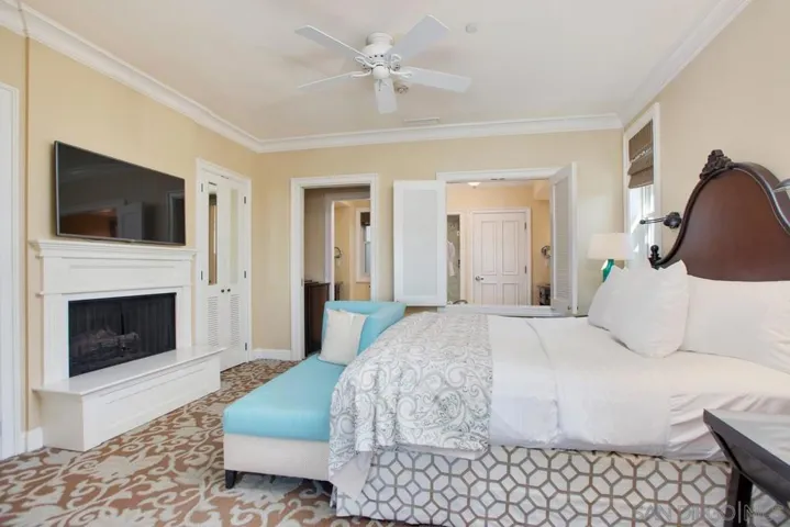 1500 Orange Ave 8, Coronado, California 92118