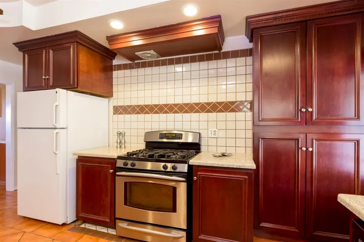 803 First Avenue, Chula Vista, California 91911