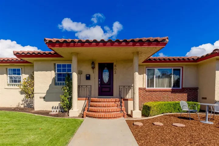 803 First Avenue, Chula Vista, California 91911