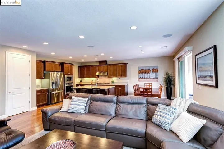 529 Stratford Way, Brentwood, California 94513