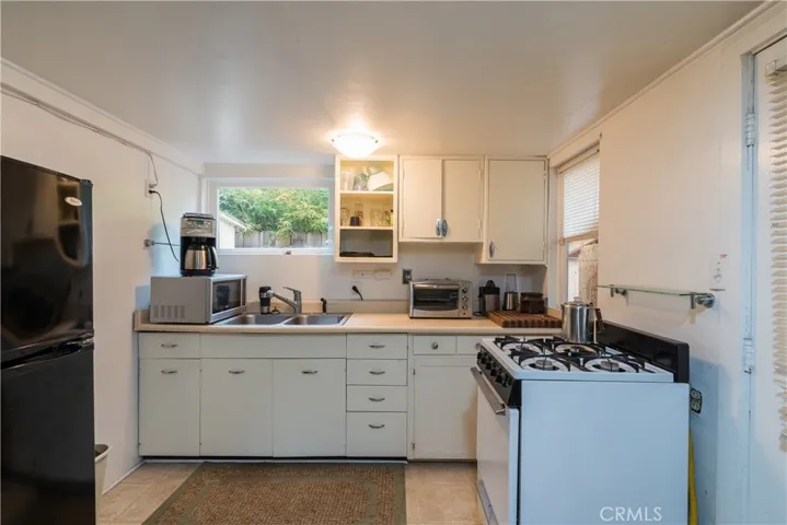 219 Morro Avenue, Pismo Beach, California 93449