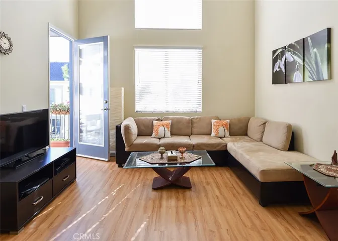 2462 Scholarship, Irvine, California 92612