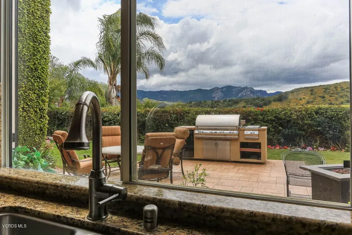 4230 Via Encanto - HsHProd-66